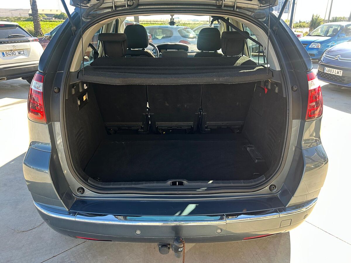 CITROEN C4 PICASSO EXCLUSIVE 1.6 HDI AUTO SPANISH LHD IN SPAIN 113000 MILES 2011